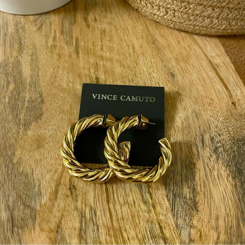 New Vince Camuto Chunky Rope Hoop Gold earrings